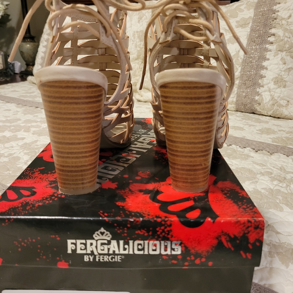 Shoes - Picture 2 of 3